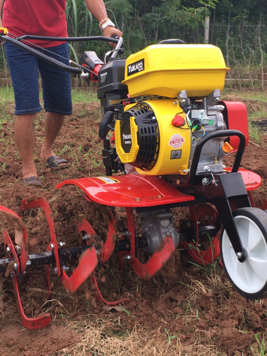 Máy xới đất đa năng Yukato BS210