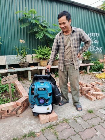 Máy thổi lá - Thổi bụi YIKITO EB7660