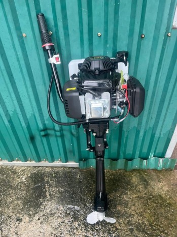 Động có thuyền YIKITO 4HP 4 Thỳ