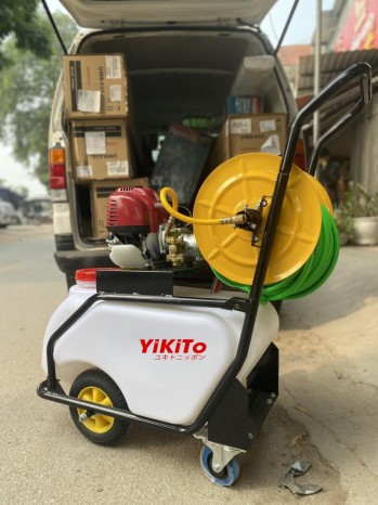 Máy phun thuốc đẩy tay YIKITO GX35